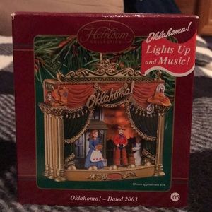 Carlton Cards “Oklahoma” Ornament